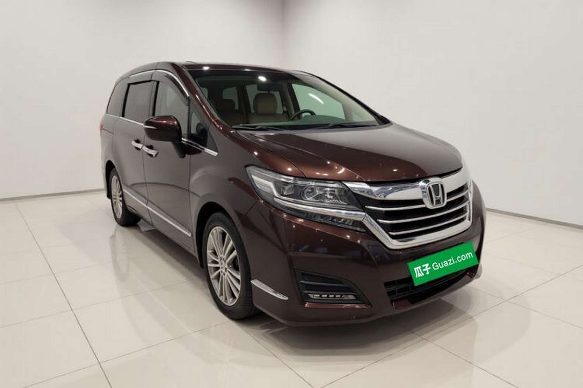 Used Honda Elysion 2016 2.4L Classic Edition Exterior 2