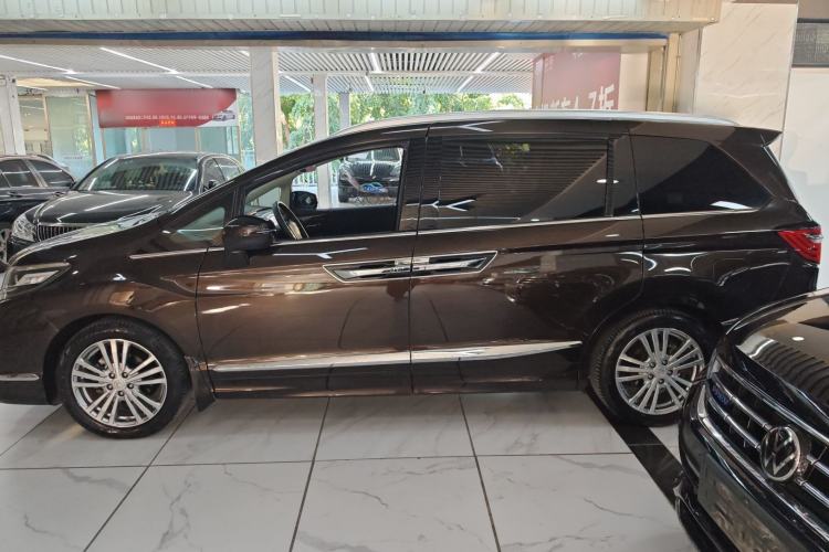 Used Honda Elysion 2016 2.4L Luxury Edition Exterior 3