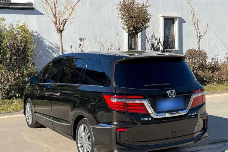 Used Honda Elysion 2016 2.4L Comfort Edition Exterior 3