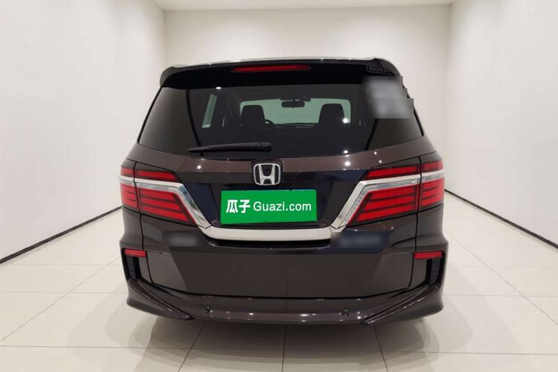 Used Honda Elysion 2016 2.4L Classic Edition Exterior 4