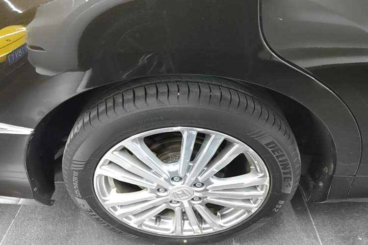 Used Honda Elysion 2016 2.4L Supreme Edition Exterior 5