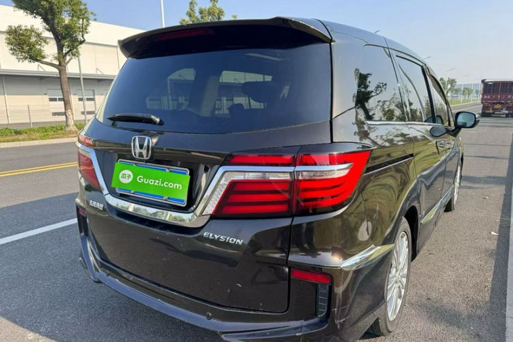Used Honda Elysion 2016 2.4L Luxury Edition Exterior 7