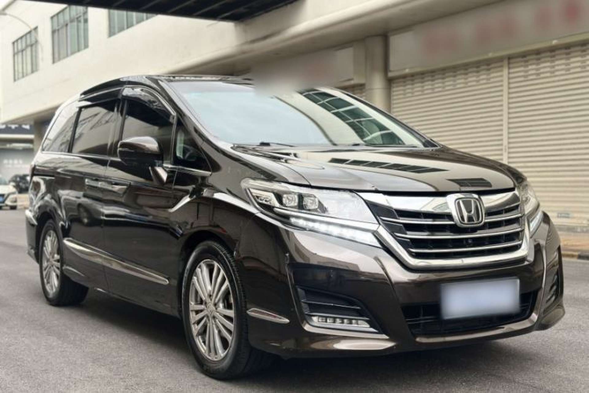 Used Honda Elysion 2016 2.4L Supreme Edition Exterior 7
