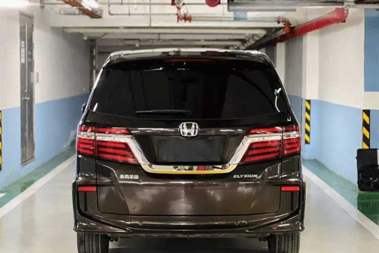 Used Honda Elysion 2016 2.4L Luxury Edition Exterior 9