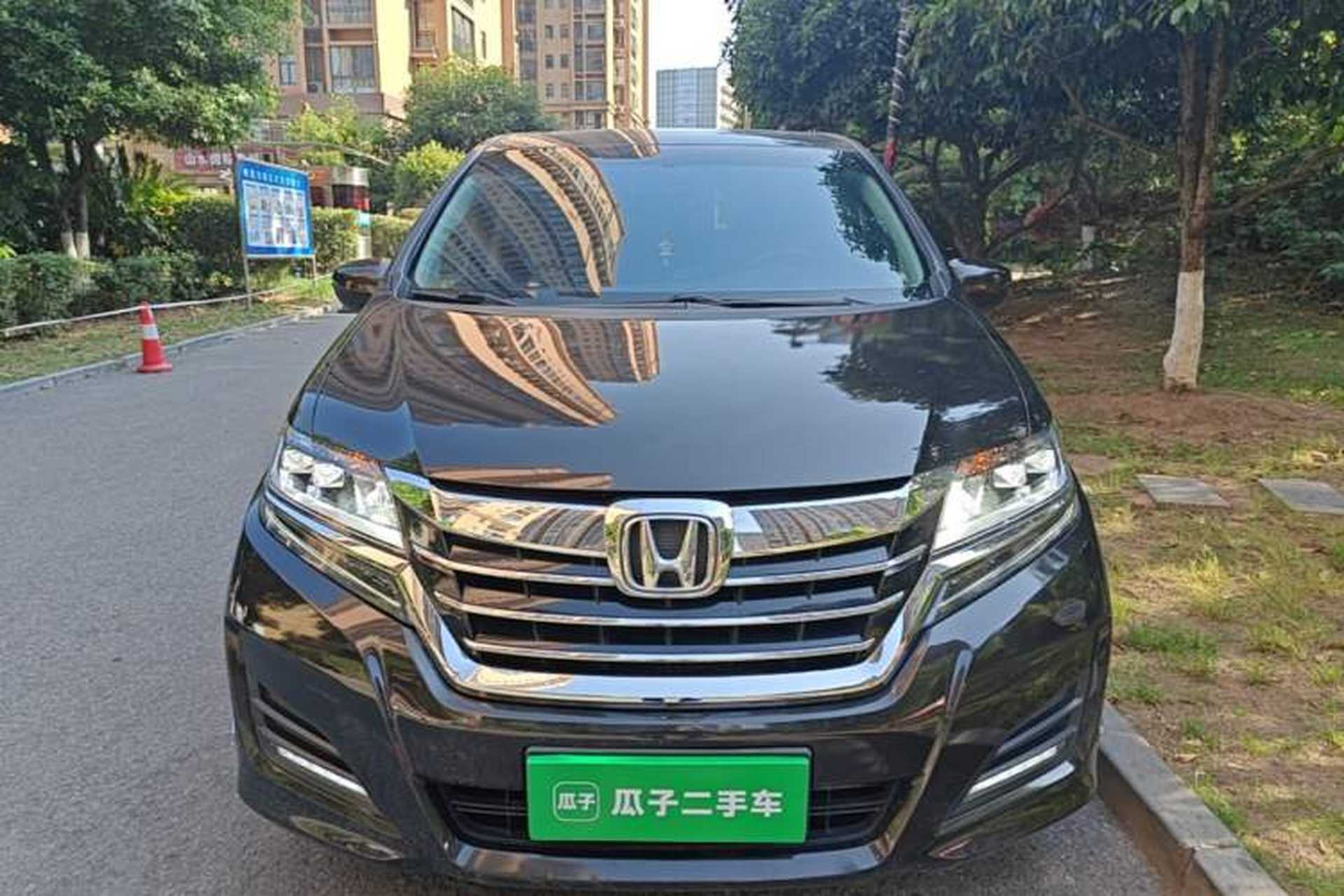 Used Honda Elysion 2016 2.4L Style Edition Front