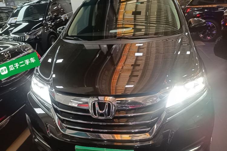 Used Honda Elysion 2016 2.4L Style Edition Front