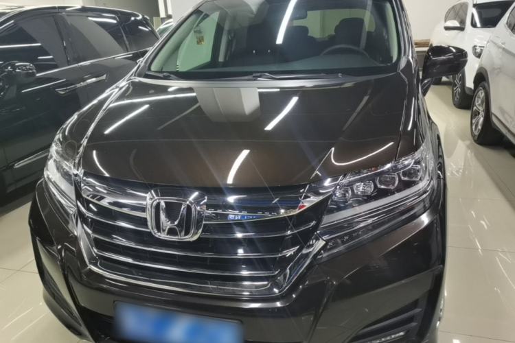 Used Honda Elysion 2016 2.4L Luxury Edition Front