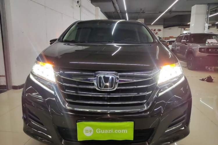 Used Honda Elysion 2016 2.4L Supreme Edition Front