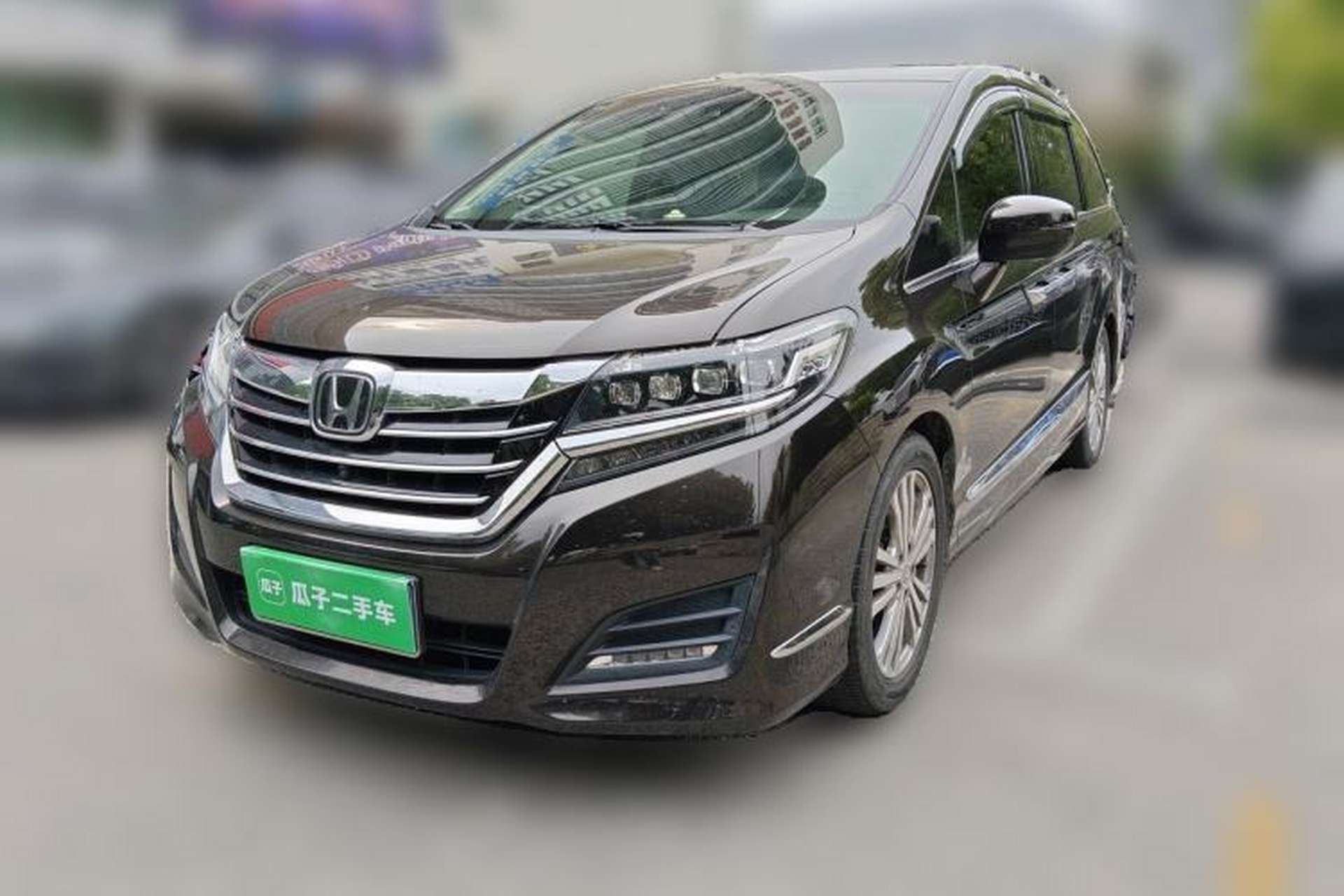 Used Honda Elysion 2016 2.4L Supreme Edition Front Left 45 Deg