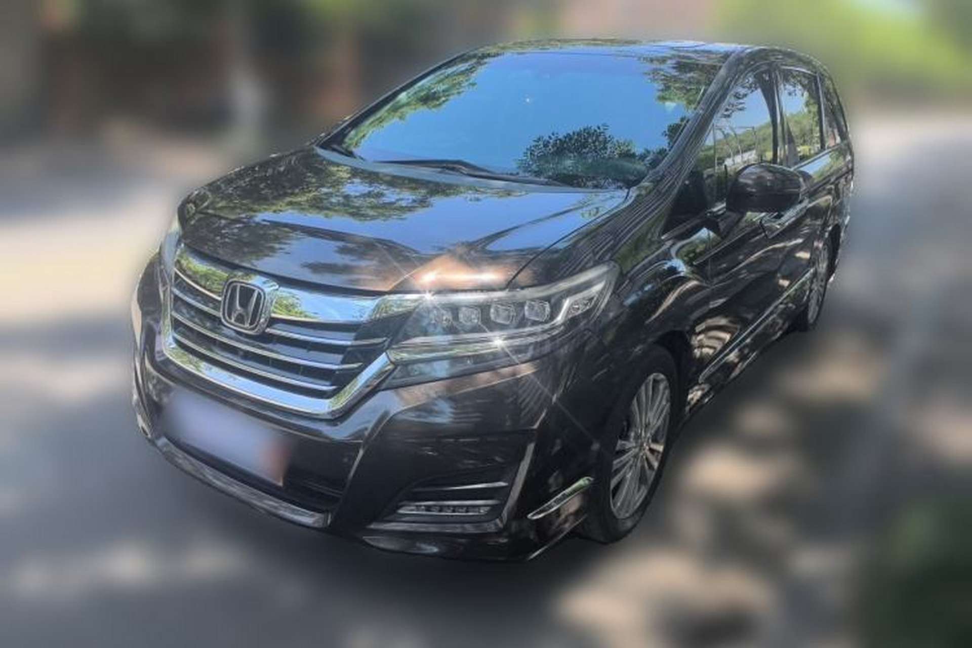 Used Honda Elysion 2016 2.4L Supreme Edition Front Left 45 Deg