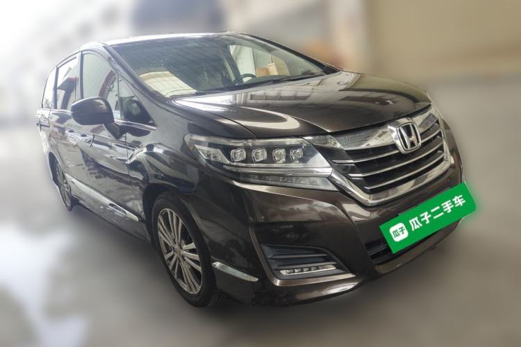 Used Honda Elysion 2016 2.4L Luxury Edition Front Right 45 Deg