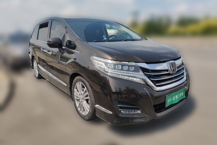 Used Honda Elysion 2016 2.4L Supreme Edition Front Right 45 Deg