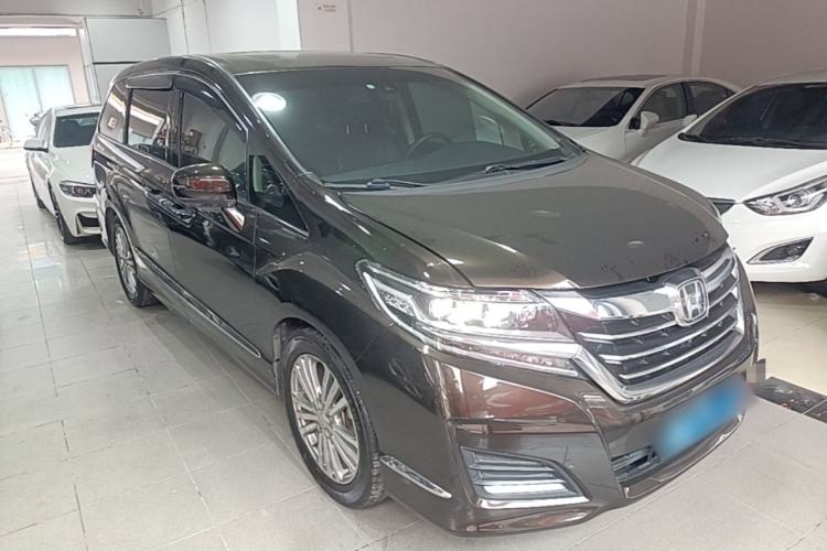 Used Honda Elysion 2016 2.4L Supreme Edition Front Right 45 Deg