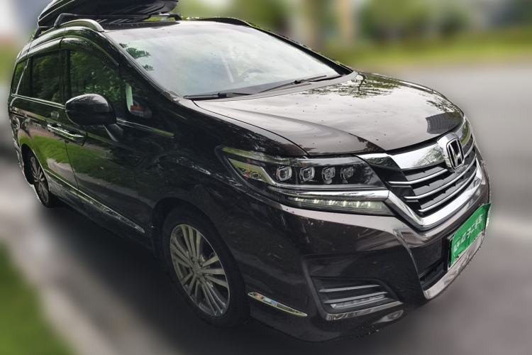Used Honda Elysion 2016 2.4L Luxury Edition Front Right 45 Deg