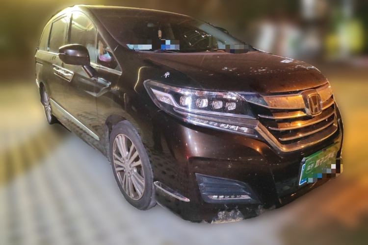 Used Honda Elysion 2016 2.4L Supreme Edition Front Right 45 Deg