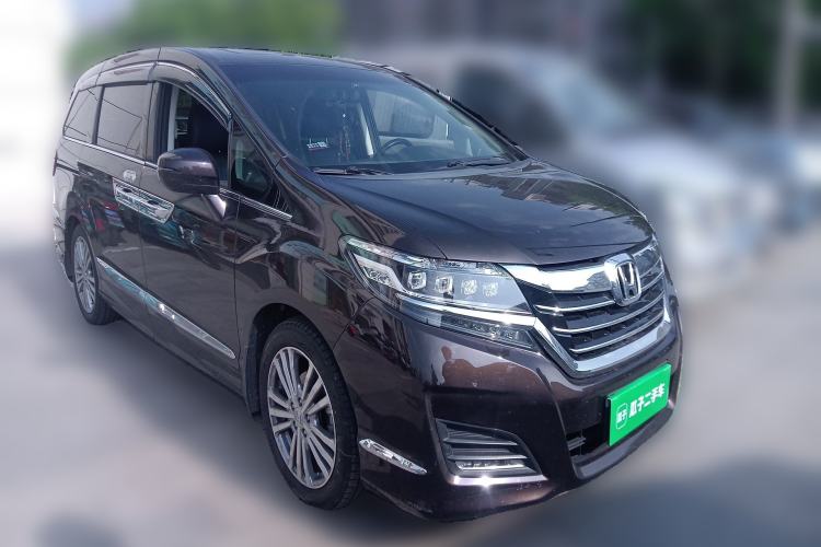 Used Honda Elysion 2016 2.4L Luxury Edition Front Right 45 Deg
