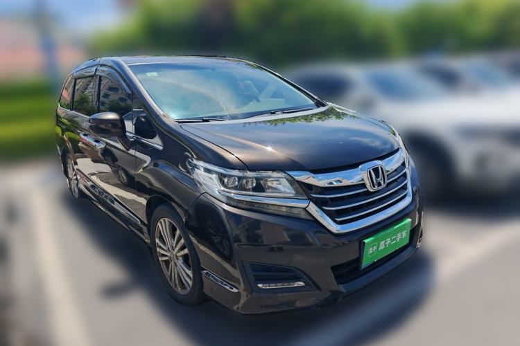 Used Honda Elysion 2016 2.4L Comfort Edition Front Right 45 Deg