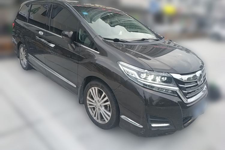 Used Honda Elysion 2016 2.4L Luxury Edition Front Right 45 Deg