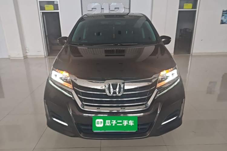 Used Honda Elysion 2016 2.4L Luxury Edition Front
