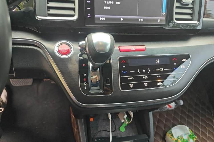Used Honda Elysion 2016 2.4L Comfort Edition Gear Lever