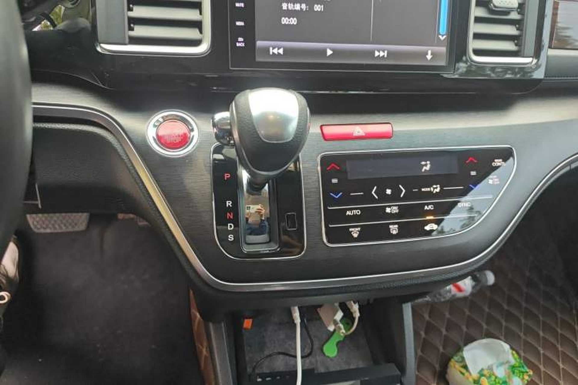 Used Honda Elysion 2016 2.4L Comfort Edition Gear Lever