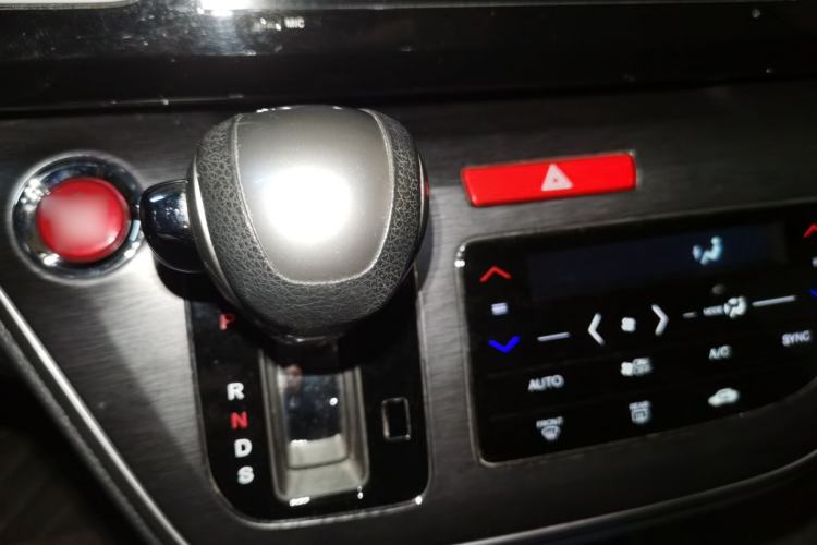 Used Honda Elysion 2016 2.4L Comfort Edition Gear Lever