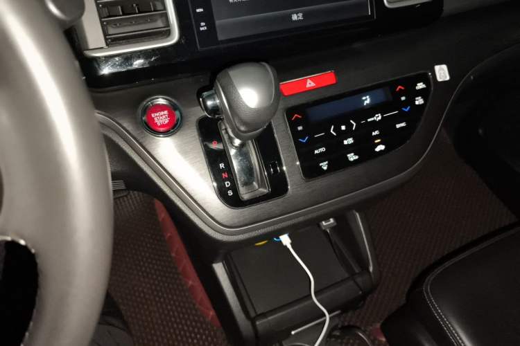 Used Honda Elysion 2016 2.4L Luxury Edition Gear Lever