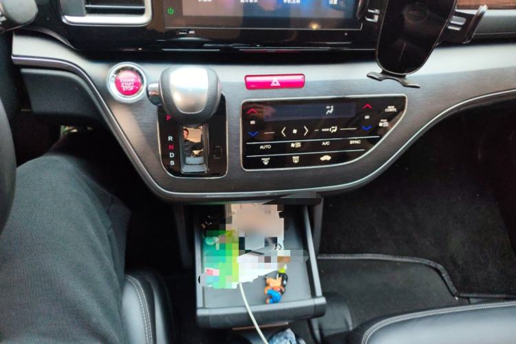 Used Honda Elysion 2016 2.4L Style Edition Gear Lever