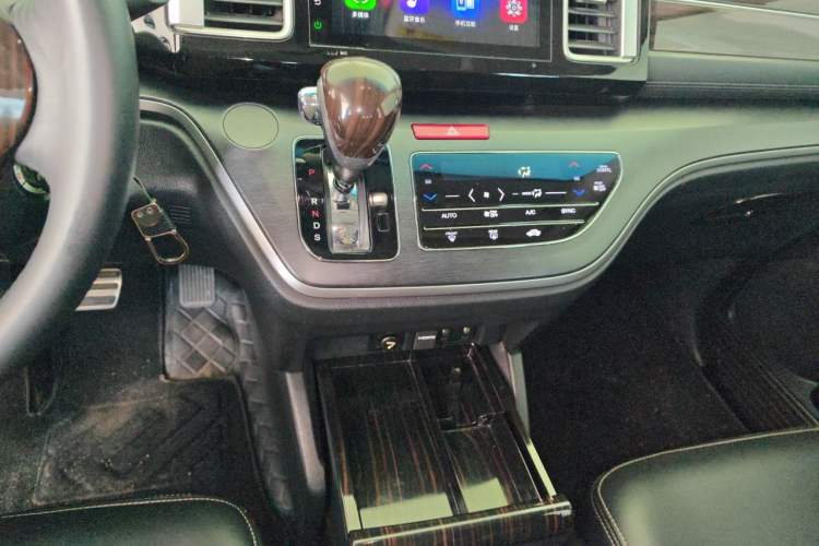 Used Honda Elysion 2016 2.4L Classic Edition Gear Lever