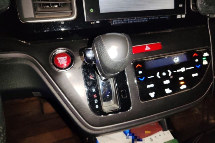 Used Honda Elysion 2016 2.4L Supreme Edition Gear Lever