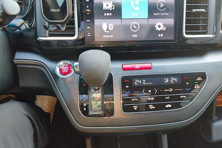 Used Honda Elysion 2016 2.4L Luxury Edition Gear Lever