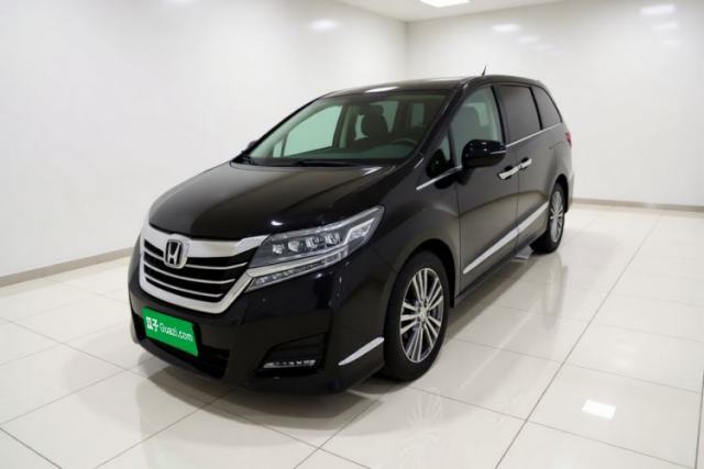 Honda Elysion 2016 2.4L Luxury Edition usado