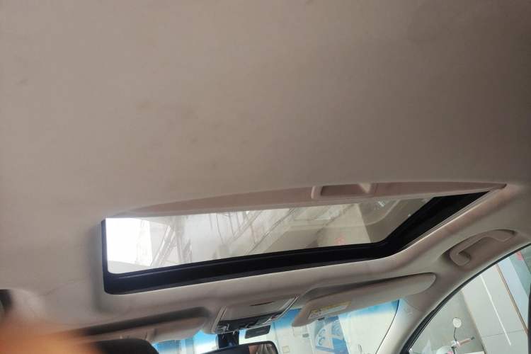 Used Honda Elysion 2016 2.4L Luxury Edition Headliner