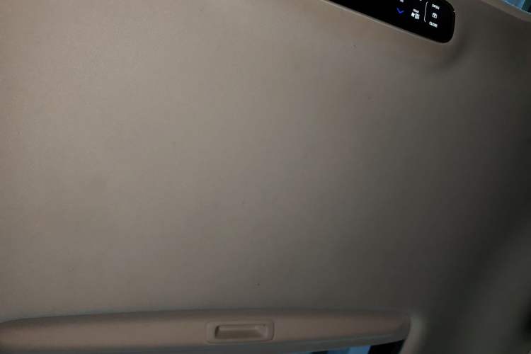 Used Honda Elysion 2016 2.4L Luxury Edition Headliner