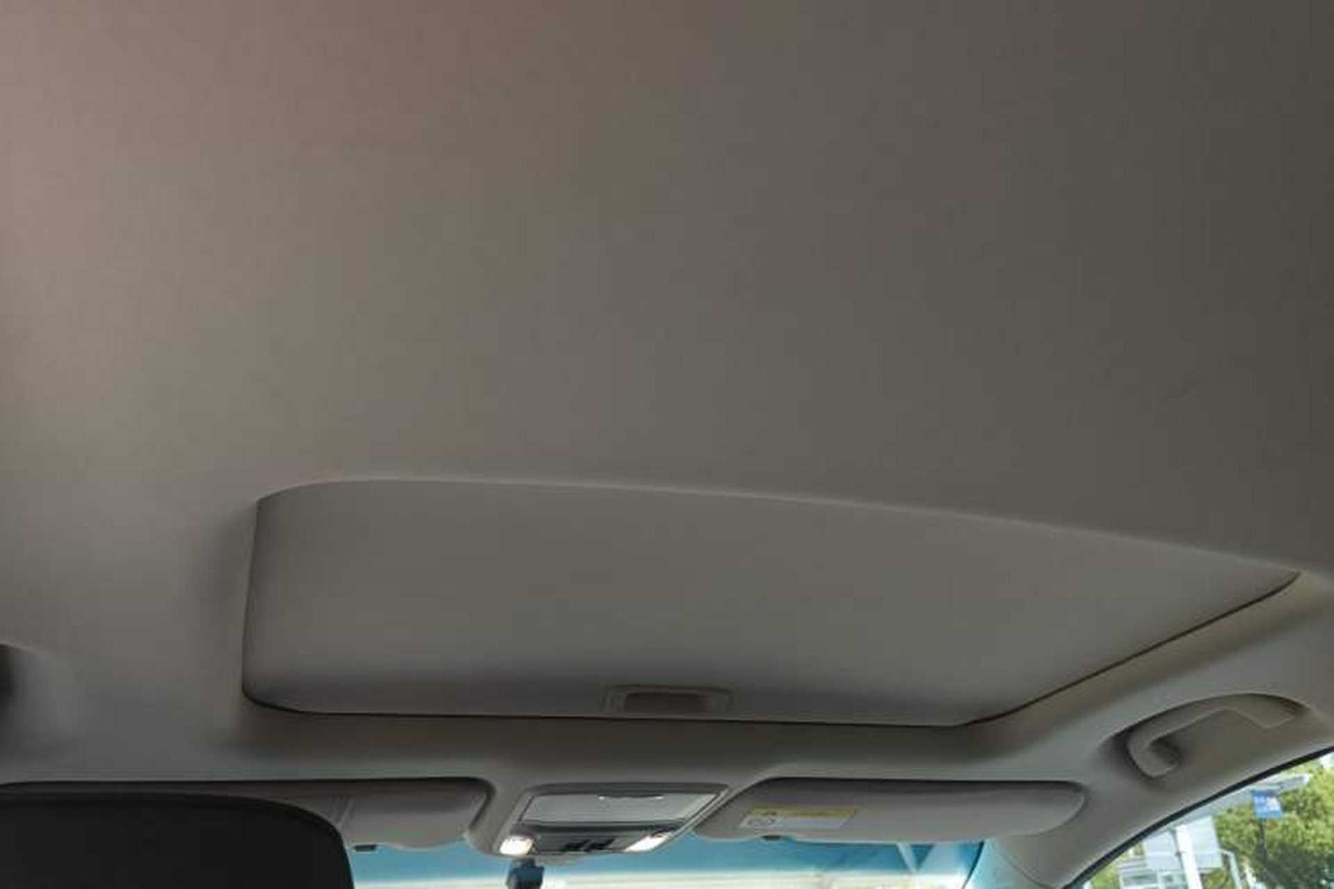 Used Honda Elysion 2016 2.4L Comfort Edition Headliner