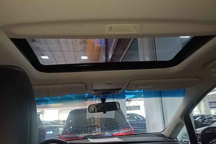 Used Honda Elysion 2016 2.4L Style Edition Headliner