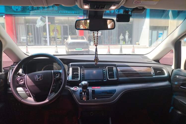 Used Honda Elysion 2016 2.4L Supreme Edition Headliner