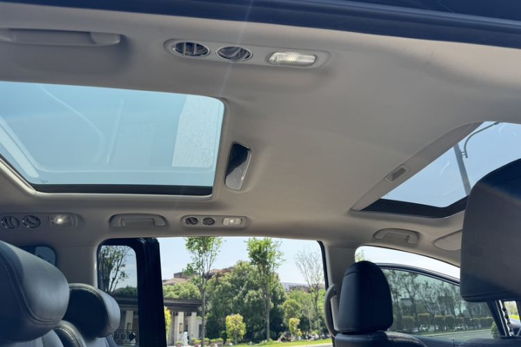 Used Honda Elysion 2016 2.4L Supreme Edition Headliner