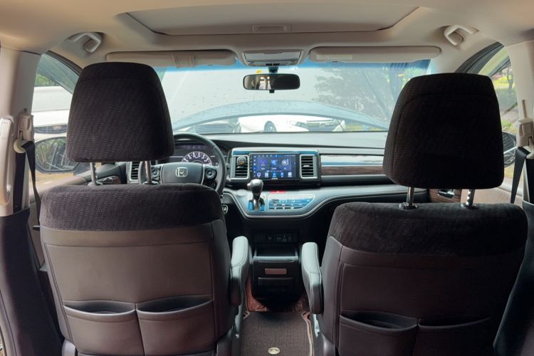 Used Honda Elysion 2016 2.4L Classic Edition Headliner