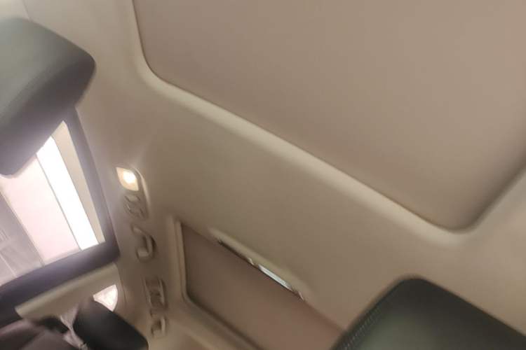 Used Honda Elysion 2016 2.4L Luxury Edition Headliner