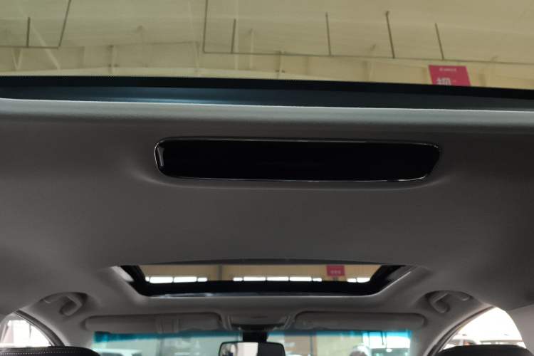 Used Honda Elysion 2016 2.4L Supreme Edition Headliner