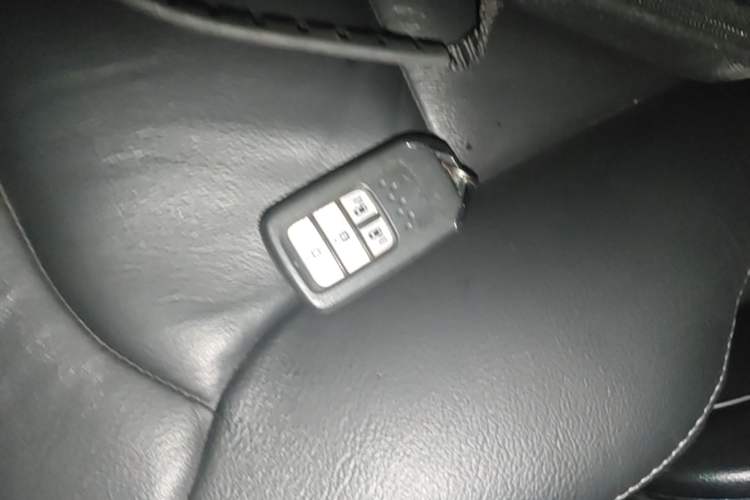 Used Honda Elysion 2016 2.4L Luxury Edition Interior 1