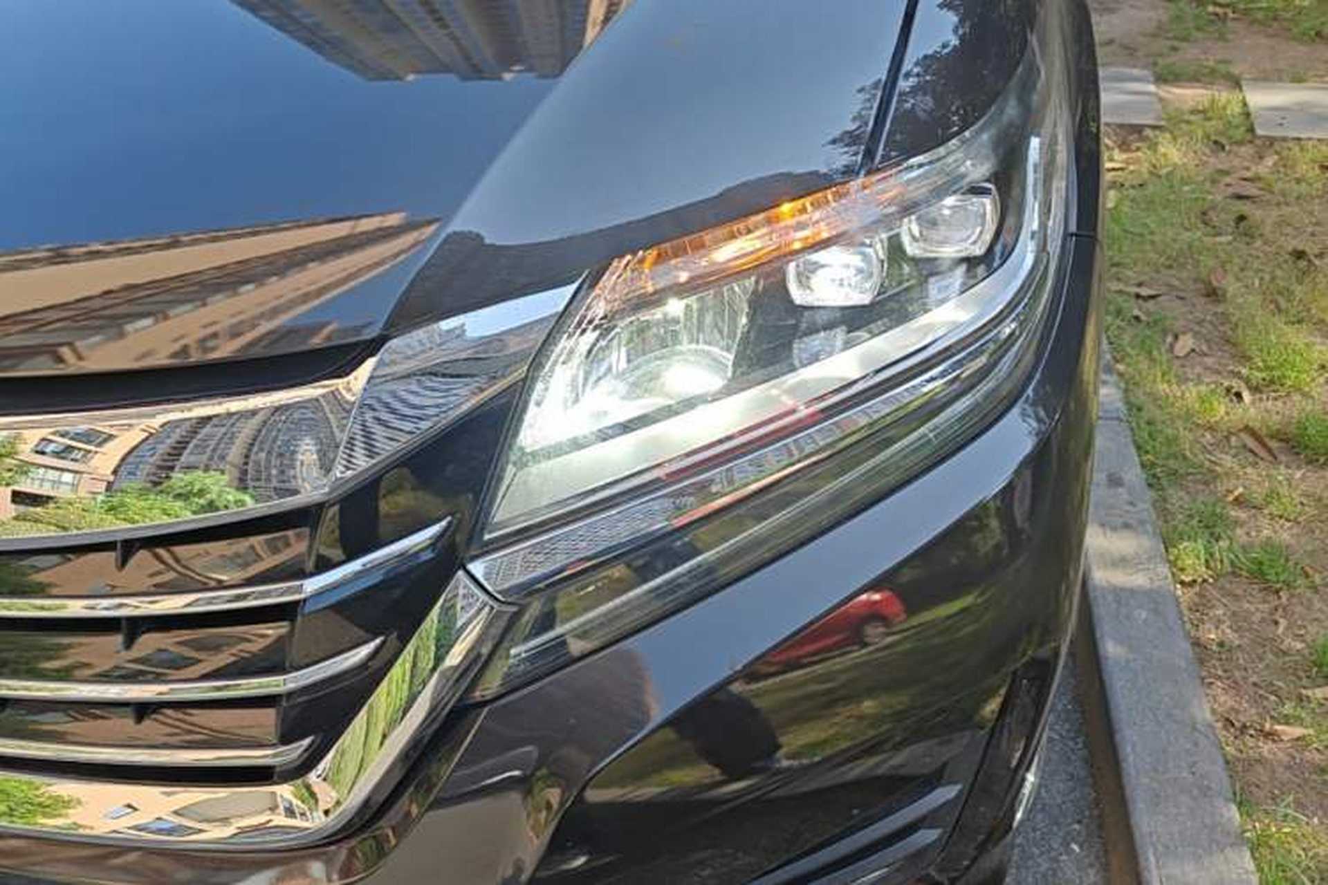 Used Honda Elysion 2016 2.4L Style Edition Left Front Headlight