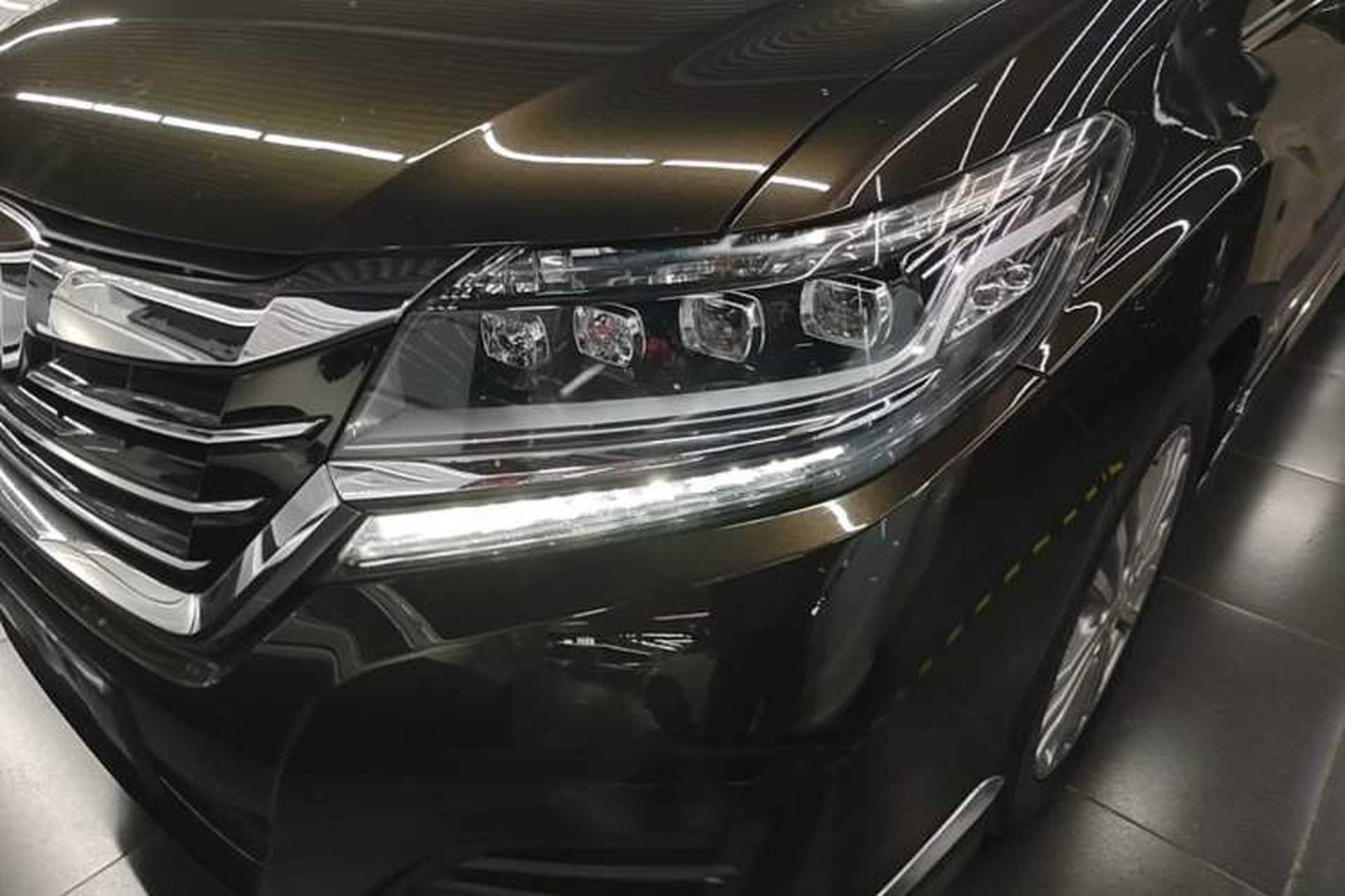 Used Honda Elysion 2016 2.4L Supreme Edition Left Front Headlight