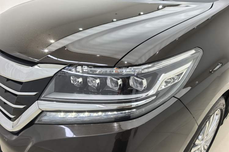 Used Honda Elysion 2016 2.4L Luxury Edition Left Front Headlight