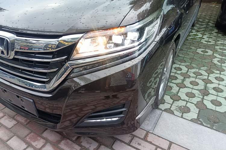 Used Honda Elysion 2016 2.4L Style Edition Left Front Headlight