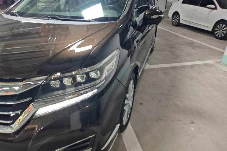 Used Honda Elysion 2016 2.4L Luxury Edition Left Front Headlight