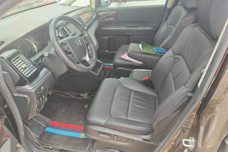 Used Honda Elysion 2016 2.4L Luxury Edition Left Front Seat