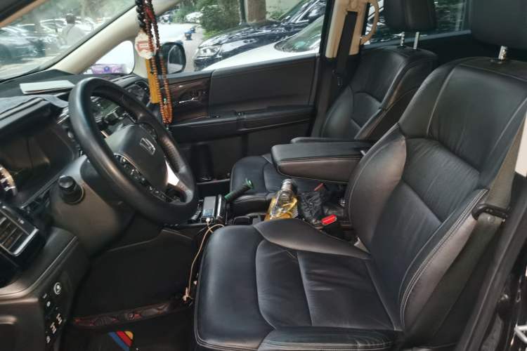 Used Honda Elysion 2016 2.4L Luxury Edition Left Front Seat