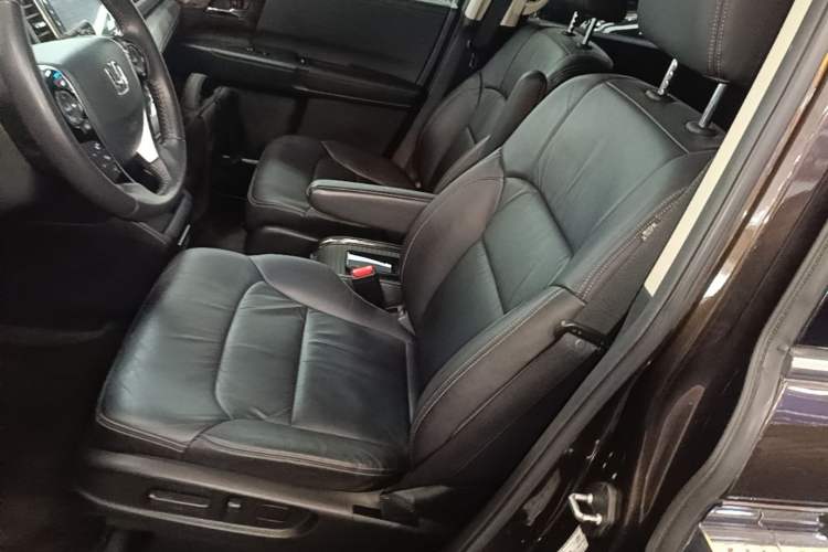 Used Honda Elysion 2016 2.4L Style Edition Left Front Seat